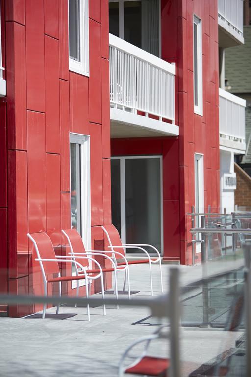 Hotel Elan YYC Exterior foto
